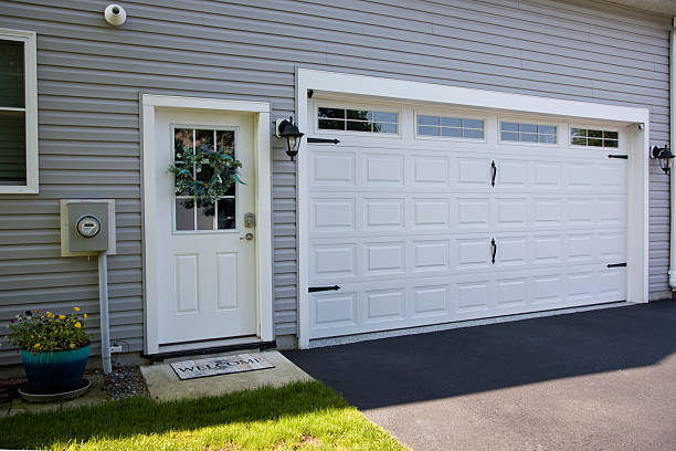 24/7 Emergency Garage Door Roller Replacement experts in Biscoe, NC